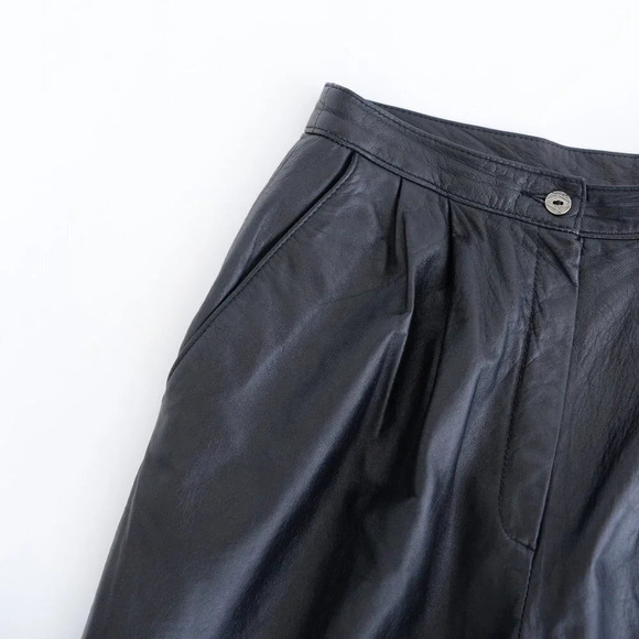 Vintage The Ole  Hide House Black Leather Straight Leg Pants Size 6 - Picture 9 of 11